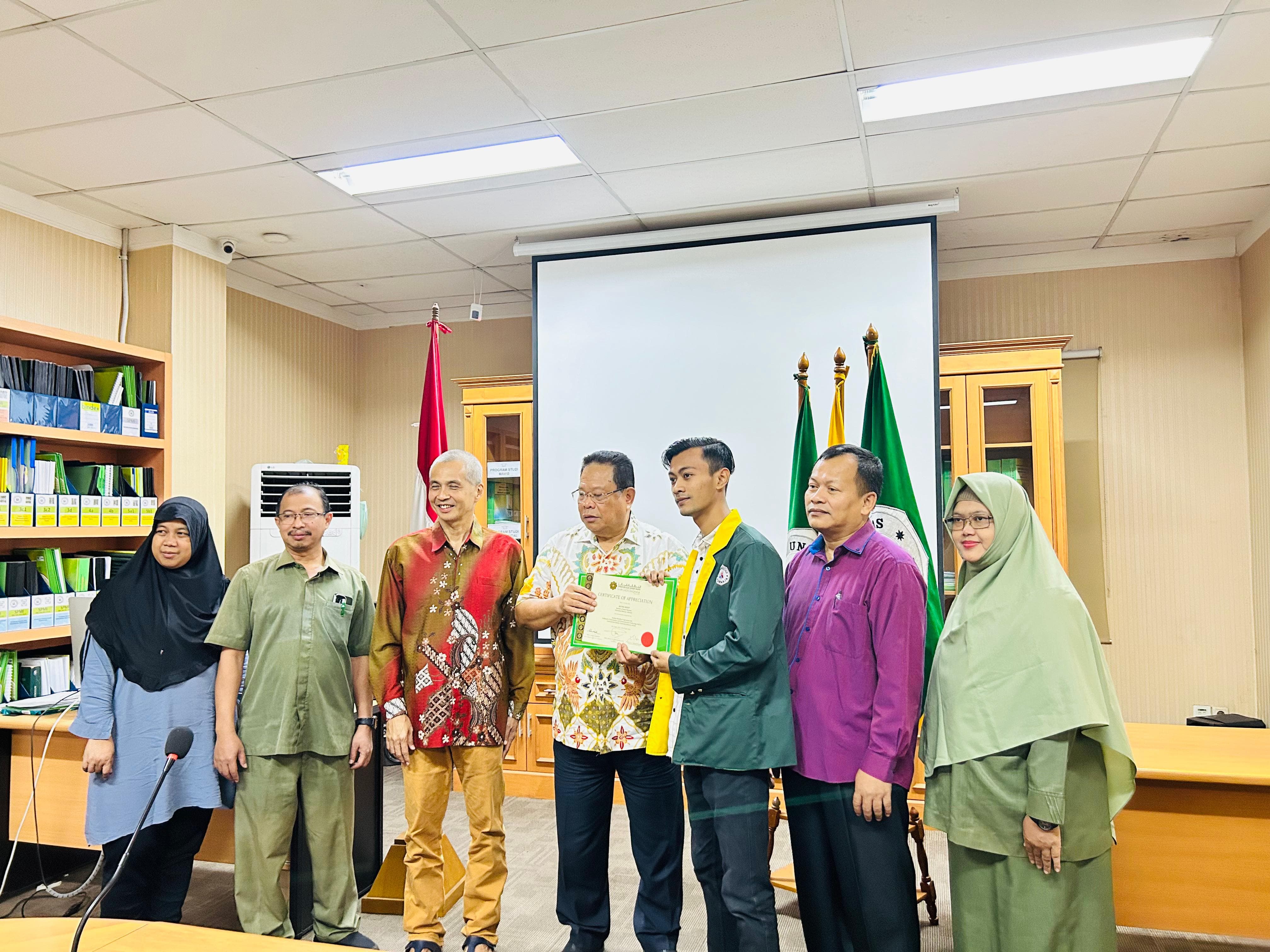 Prestasi Student Exchange Iky